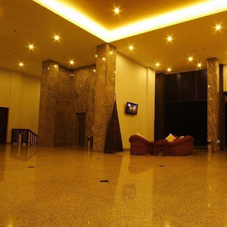Laprima Hotel Labuan Bajo Exteriér fotografie
