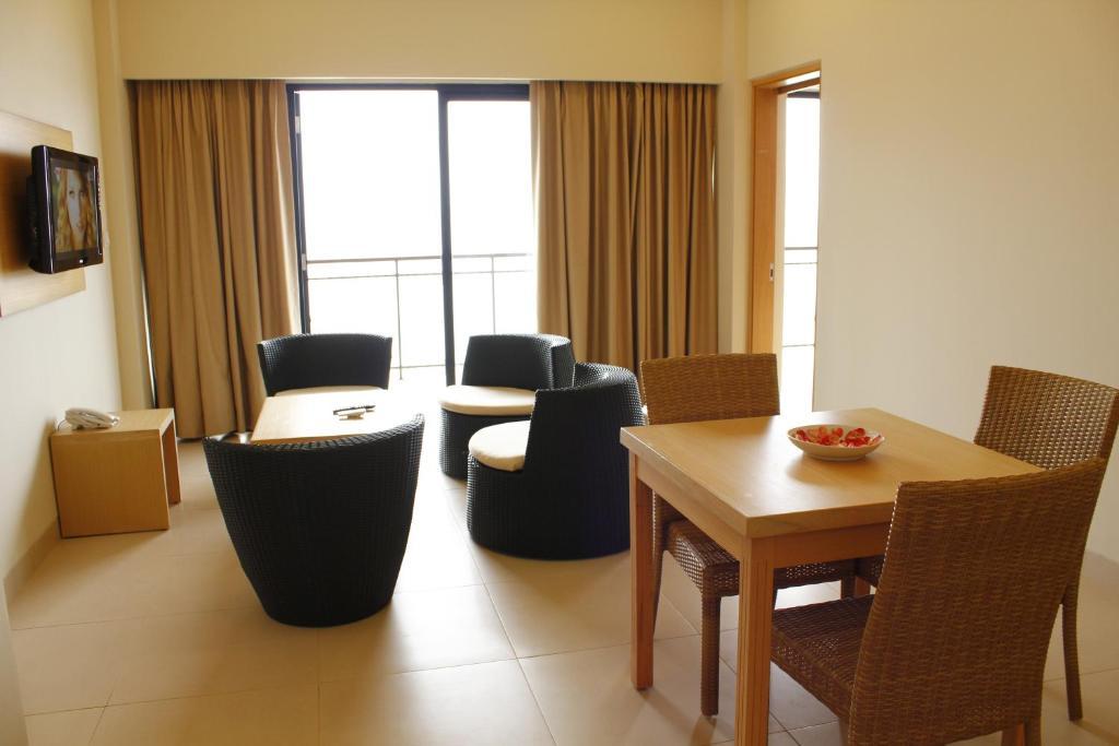 Laprima Hotel Labuan Bajo Exteriér fotografie