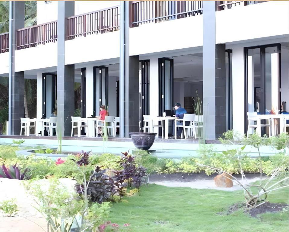 Laprima Hotel Labuan Bajo Exteriér fotografie